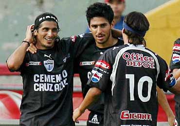 Pachuca le gana 4-1 a tecos de la UAG.